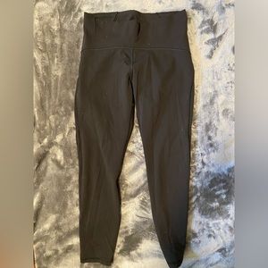 Black Lululemon leggings